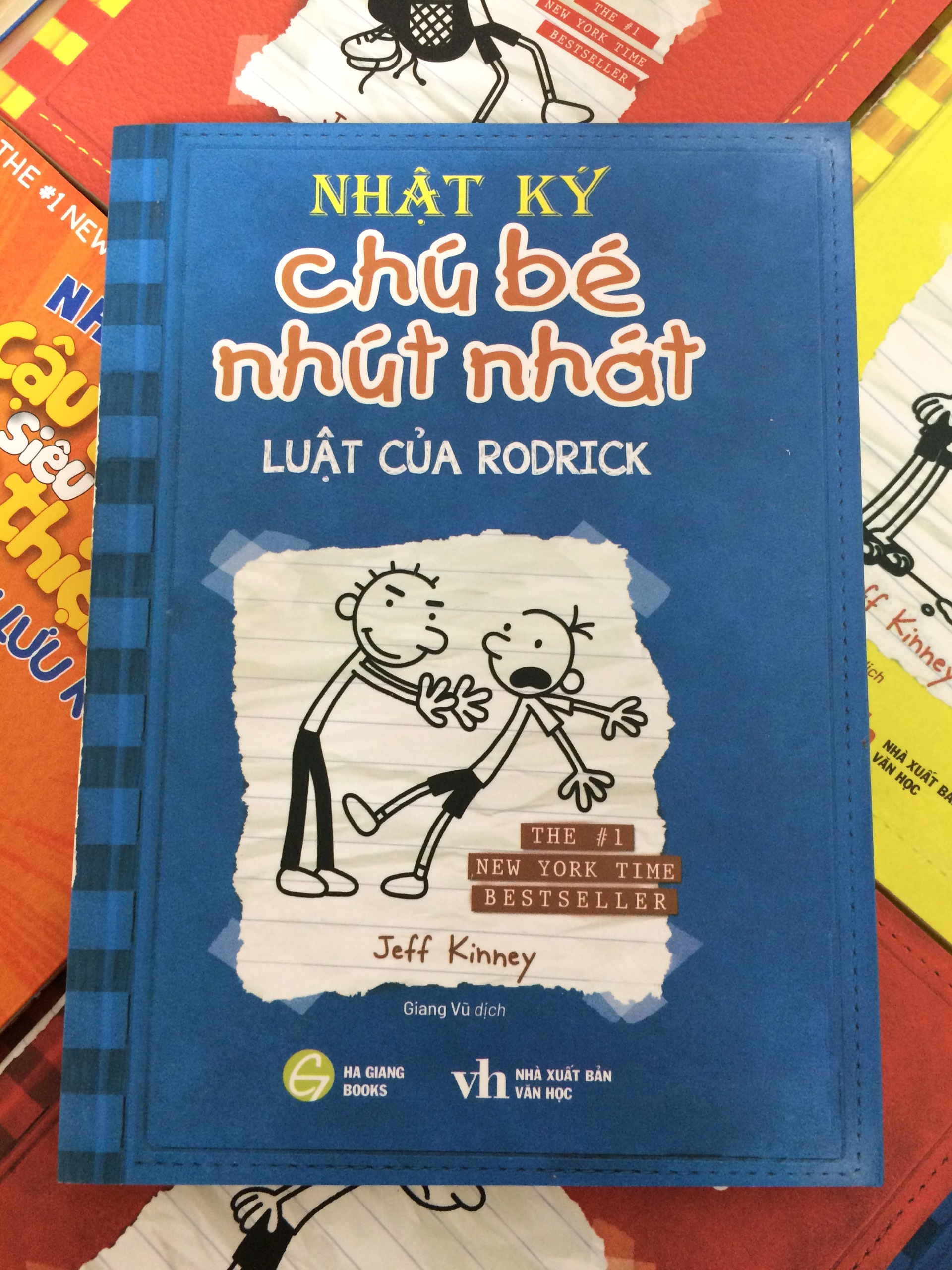 Hình ảnh Nhật Ký Chú Bé Nhút Nhát - Tập 2 - Luật Của Rodrick