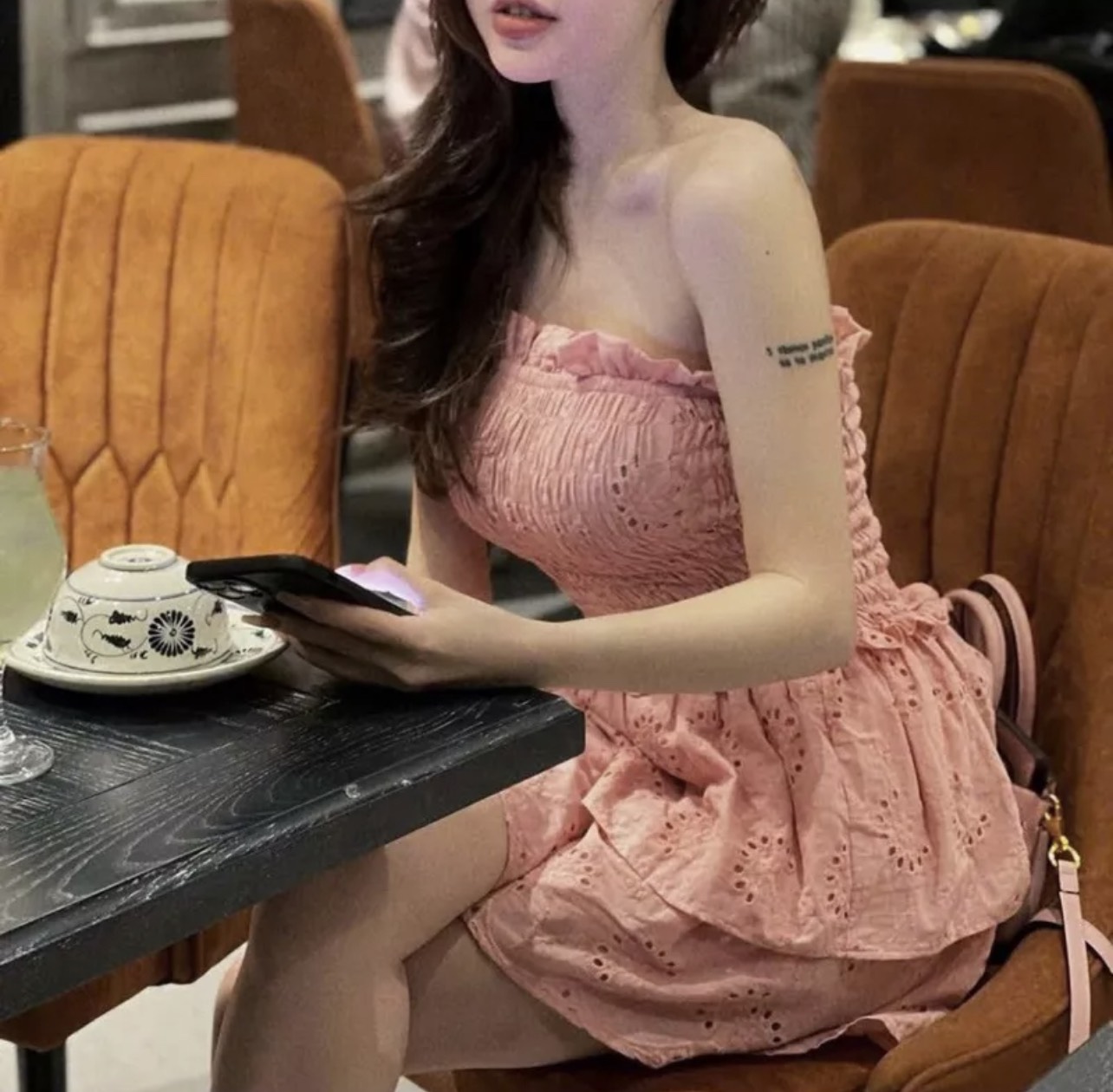 ĐẦM ỐNG NGẮN LƯNG THUN TẦNG XẾP LY REN TRẮNG SUÔNG TRƠN ĐI TIỆC DẠO PHỐ ĐI BIỂN
