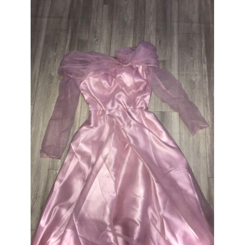 Đầm cưới cô dâu, đầm maxi trễ vai