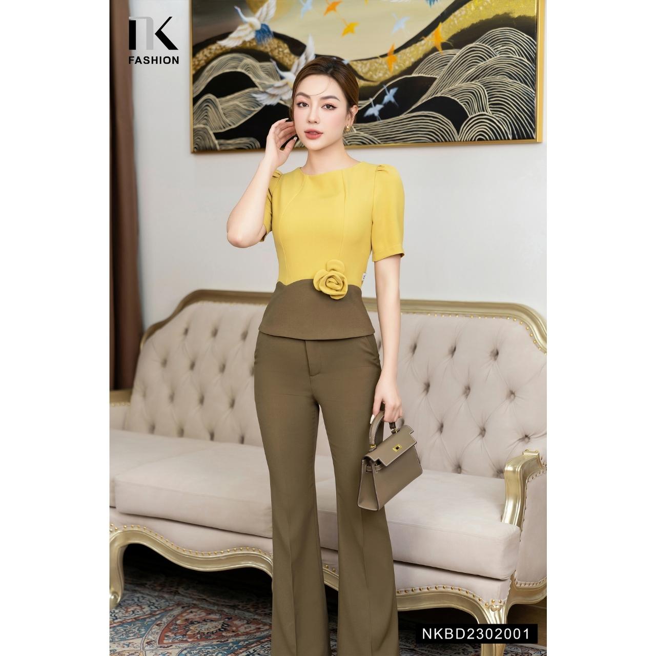 Bộ Đồ Phối Màu Đính Hoa Eo NK FASHION Thiết Kế Thanh Lịch Tôn Dáng Chất Vải Nhập Hàn Dày Dặn Đứng Phom NKBD2302001