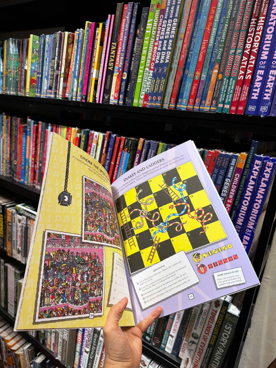 Sách - Where's Wally Party Time by Martin Handford - Sách ngoại văn, sách thiếu nhi tiếng Anh, bìa mềm, nhập khẩu UK