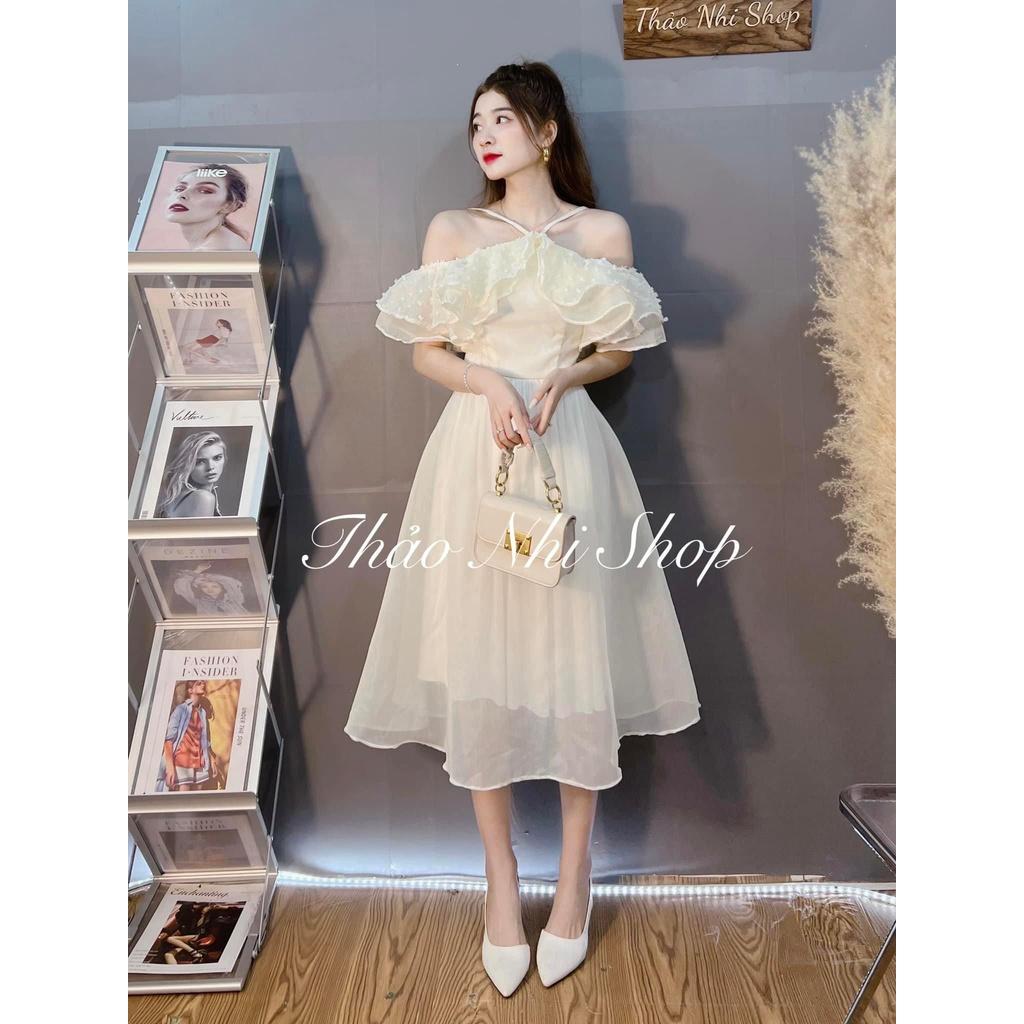 Đầm maxi yếm bánh bèo trễ vai chất tơ nhũ màu kem dự tiệc sinh nhật cực xinh
