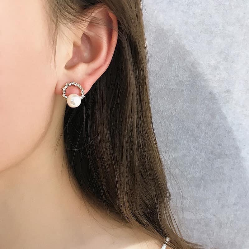 Khuyên tròn đá Hàn quốc
