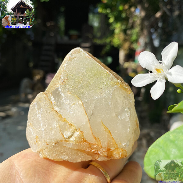 Đá phong thủy để xe ô tô mang lại may mắn, bình an và an toàn-440gr - CG07