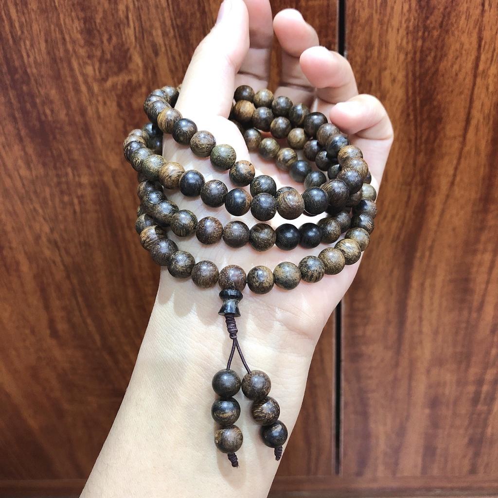 Vòng tay gỗ trầm hương tự nhiên 108 hạt 8li - Vòng tay đi chùa - Trầm rừng chìm