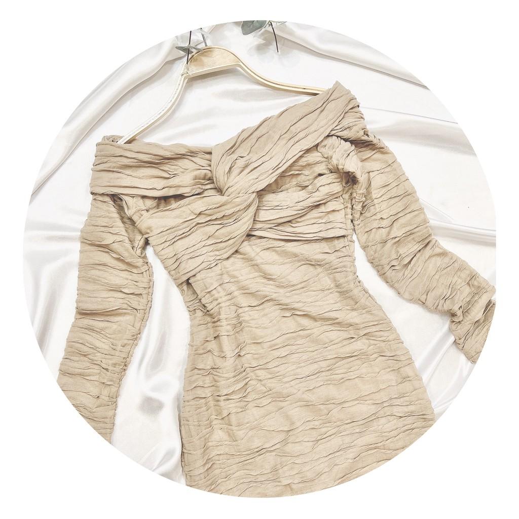 VÁY SÓNG XOẮN NGỰC TRỄ VAI