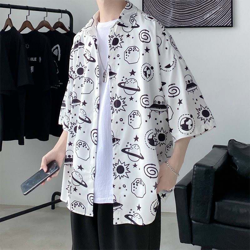 Áo sơ mi nam ngắn tay form rộng họa tiết vũ trụ mới 2 màu đen trắng chất voan lụa mềm mát mẻ