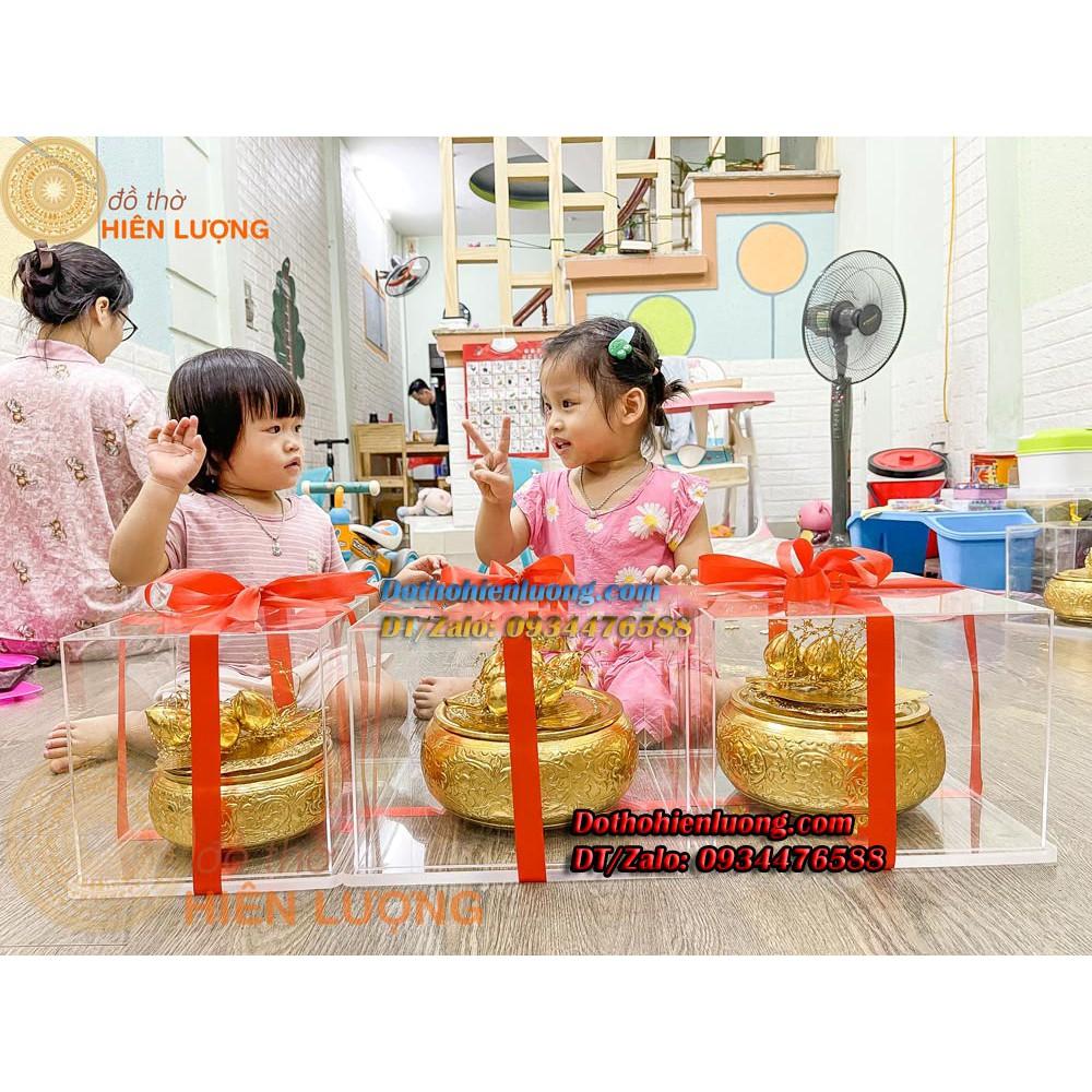 Bộ Trầu Cau Mạ Vàng 24K Gôm: 01 Cơi Trầu + 01 Bộ Cau 5 + Hộp Mica Cao Cấp - Quà Tặng Thờ Cúng Ý Nghĩa