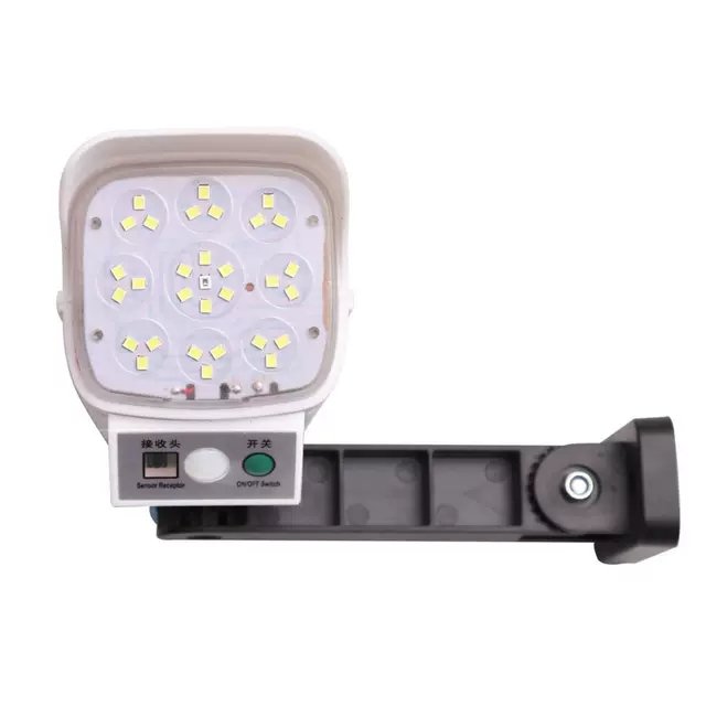 Camera Mô Hình Chống Trộm Cảm Biến 30 Led Sạc Pin Năng Lượng Mặt Trời Chống Nước