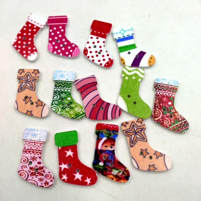 150 PIECES WOODEN XMAS STOCKING SNOWMAN MIXED BUTTONS CRAFT SEWING EMBELLISHMENT SCRAPBOOKING CARDMAKING