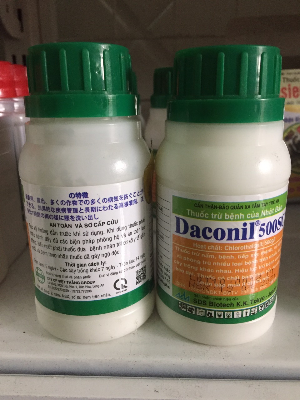 Daconil 500sc chuyên trừ mốc sương, thán thư, đốm lá, phấn trắng. - 100ml