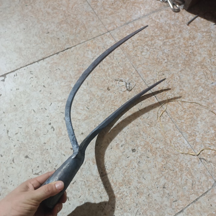 Dụng Cụ Gẩy Rơm Cò Neo, Nỉa Rơm,Cây Móc Rơm 2 Răng Tiện Lợi , Siêu Cứng
