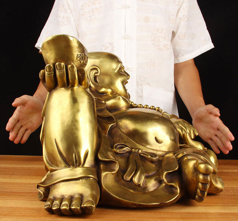 Tượng Di Lặc Nâng Nén Vàng bằng đồng thau