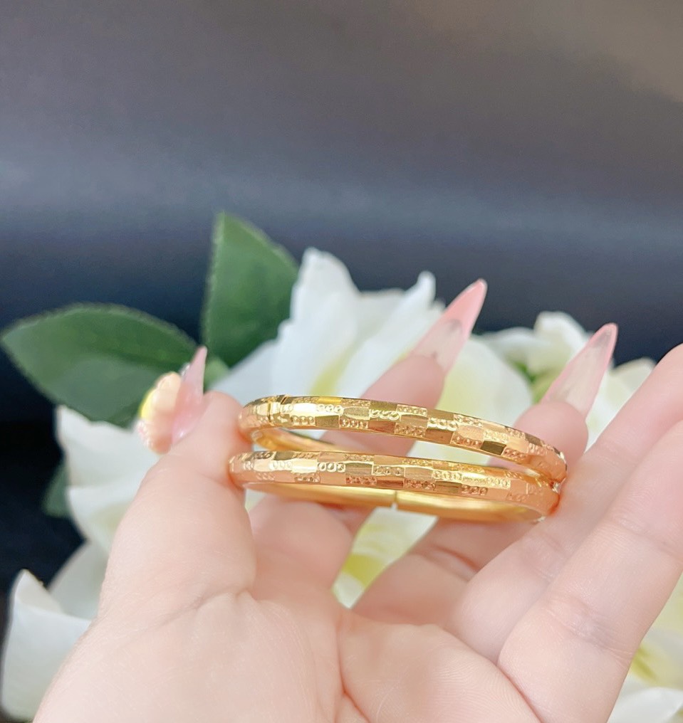 Vòng tay cặp mạ 18.k siêu xinh E914