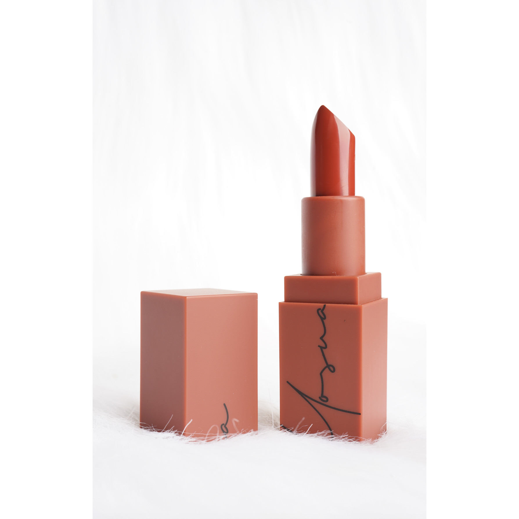 Son Thỏi Lì Yosuaa Matte Type Lipstick Ver.3 - 06 Instagram - Đỏ Gạch