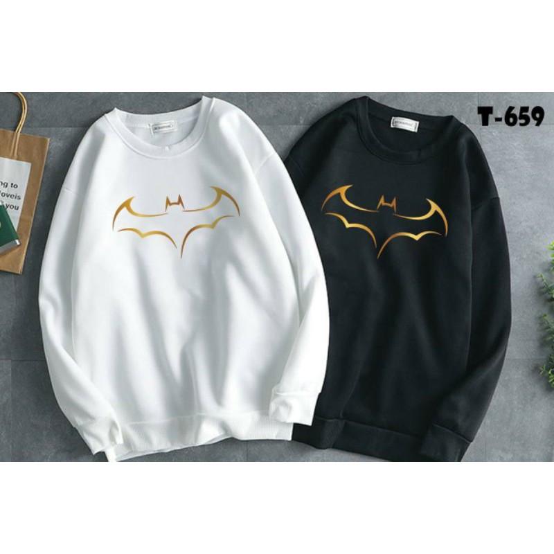 Áo nỉ sweater hình cánh dơi