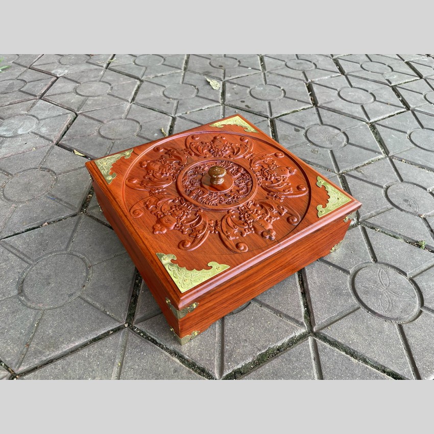 Khay bánh kẹo ngũ phúc lâm môn bằng gỗ hương cao cấp biểu tượng cho đời sống viên mãn, hạnh phúc