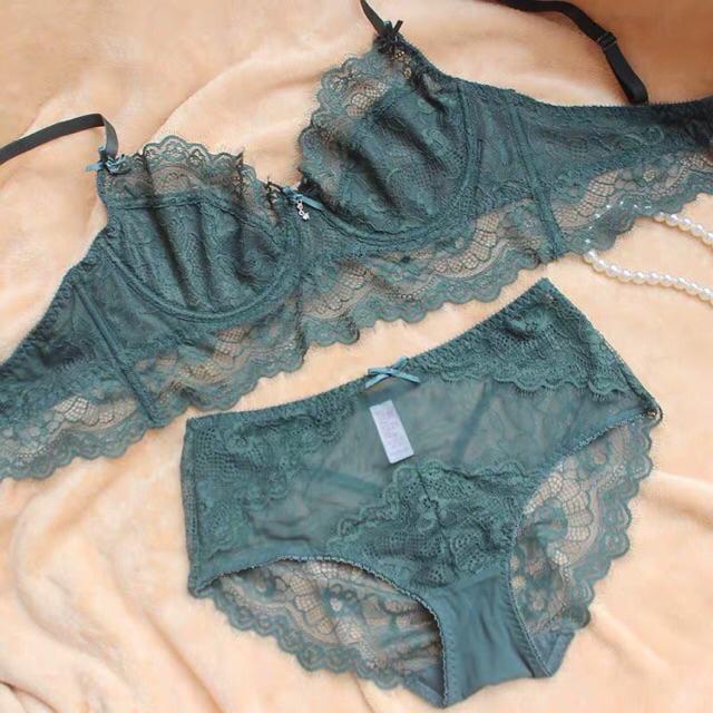 Set Đồ Lót Ren Có Gọng Không Đệm Siêu Mỏng S073