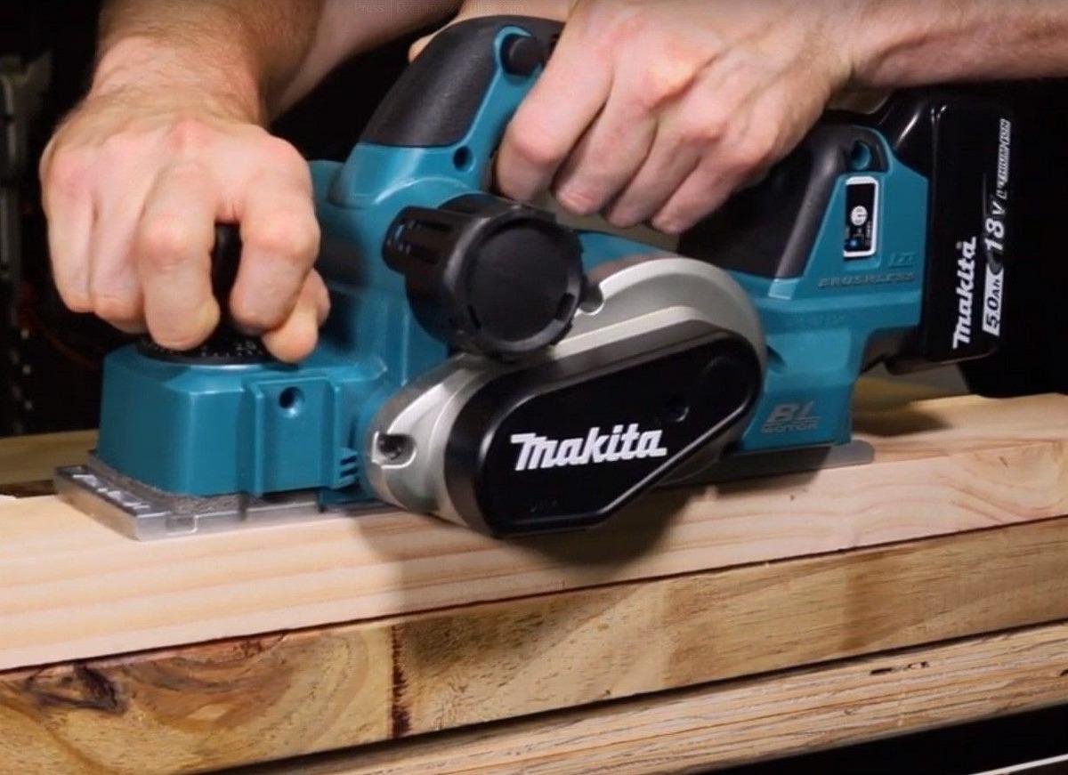 MÁY BÀO GỖ DÙNG PIN 18V MAKITA DKP181Z - HÀNG CHÍNH HÃNG