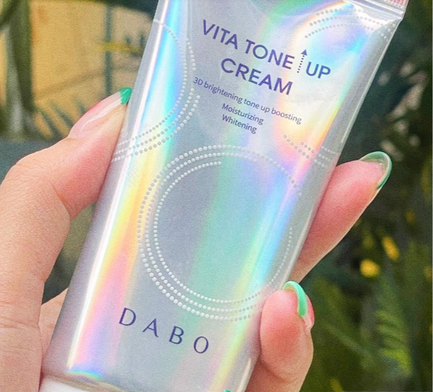 KEM DƯỠNG TRẮNG DA NÂNG TONE 3D BỔ SUNG VIT CHO DA CHỐNG NÁM DA - DABO VITA TONE UP CREAM