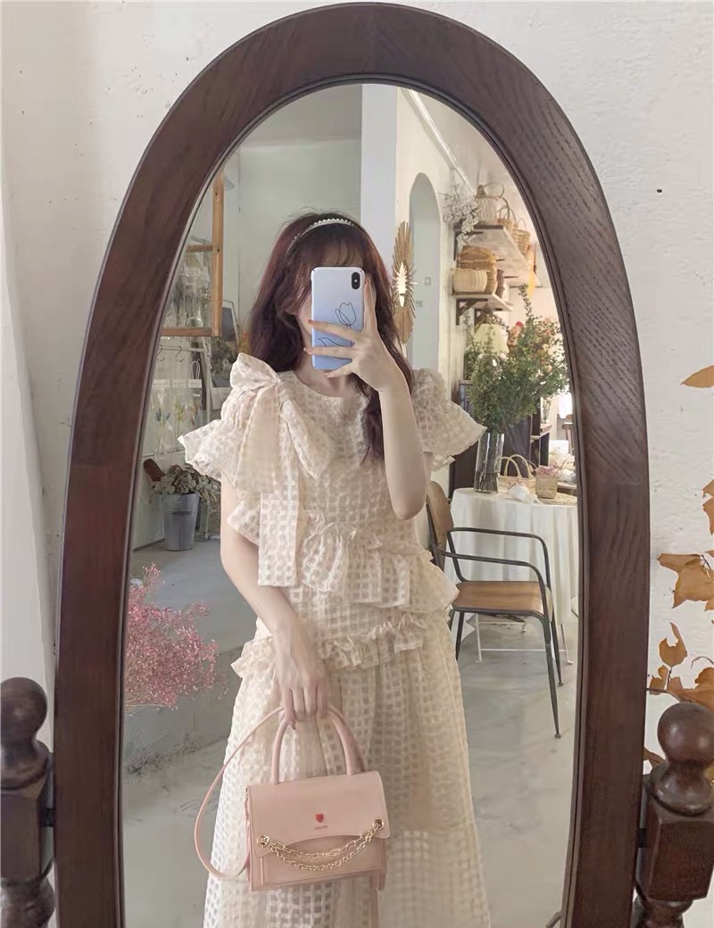 Váy bèo cổ nơ ulzzang hàn quốc