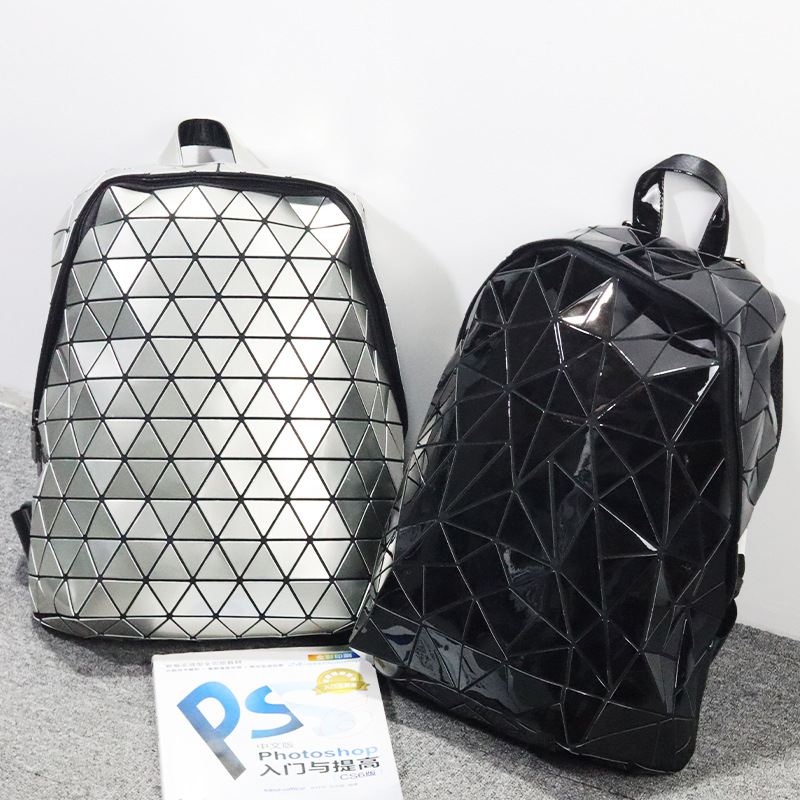 Balo nữ  phong cách hiện đại (HOT TREND)  - BEE GEE BLNN9070