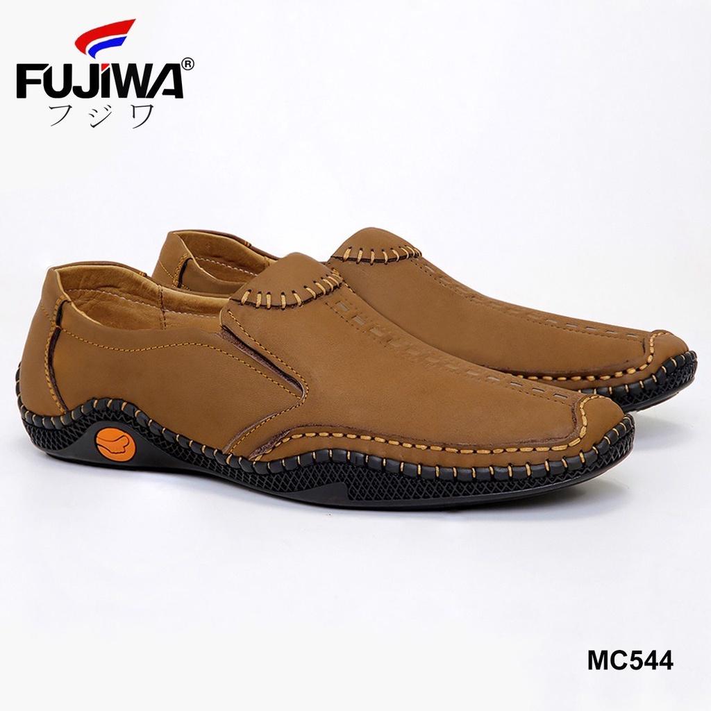 Giày Lười Giày Da Nam Cao Cấp Da Bò Fujiwa - MC544. Da bò cao cấp, đế cao su tạo độ bám tốt, bền bỉ theo thời gian