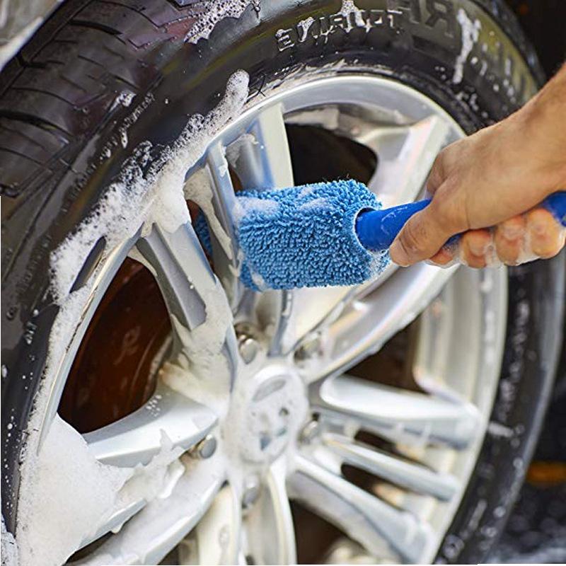 Cọ Vệ Sinh Bánh Xe Hơi Có Tay Cầm Bằng Nhựa Tiện Dụng
