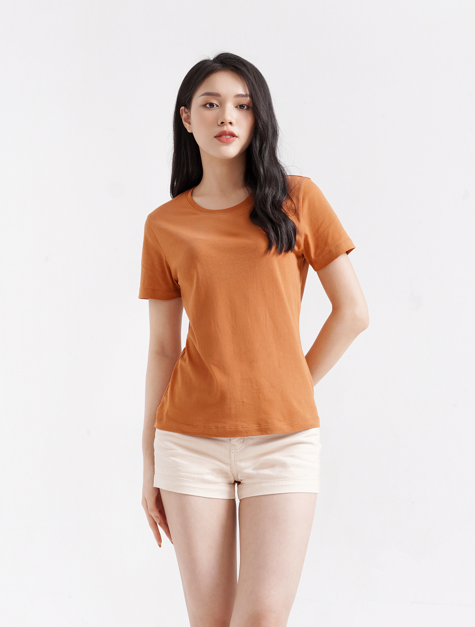 Áo phông nữ cổ tròn thời trang ONOFF 16TS22S138