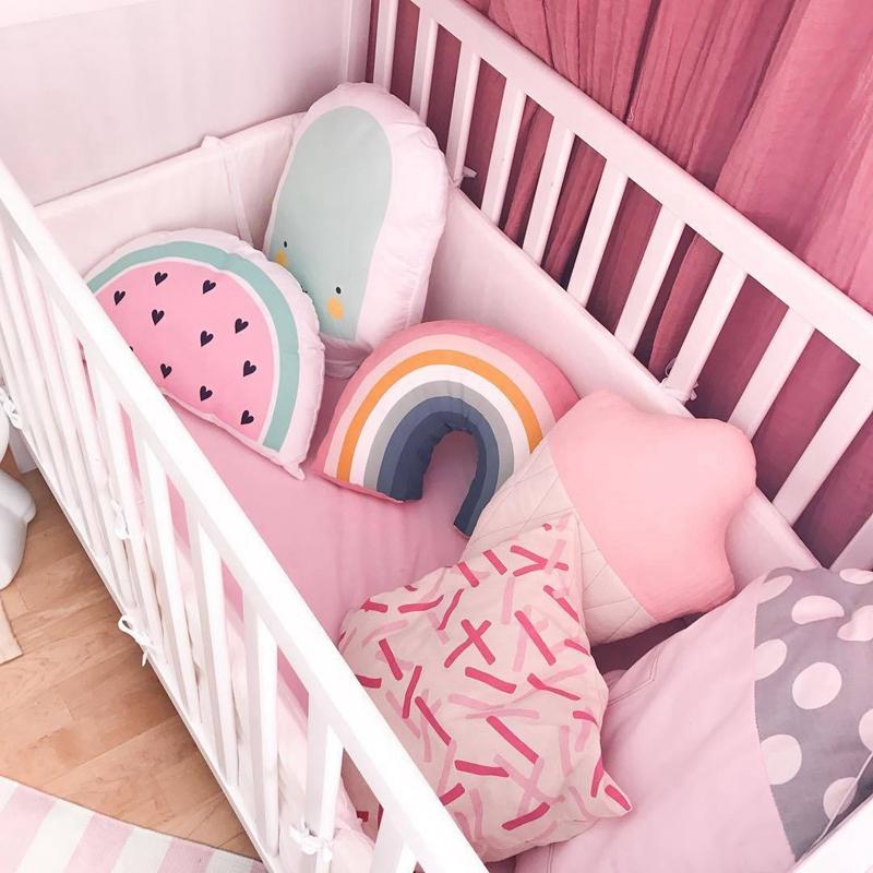 In hình Siêu Mềm Rainbow Sofa Giường Phòng Trẻ Em Gối CHỮ U, Gối Tựa Lưng Ô Tô Mềm Thú Nhồi Bông Trẻ Em Ngủ gối