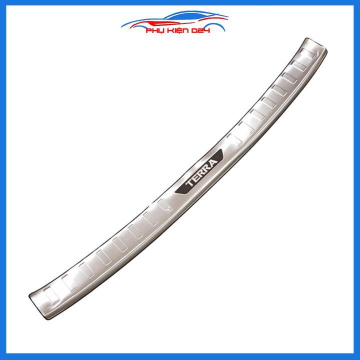 Ốp chống trầy cốp Terra 2018-2019-2020 Inox chống trầy bảo vệ xe