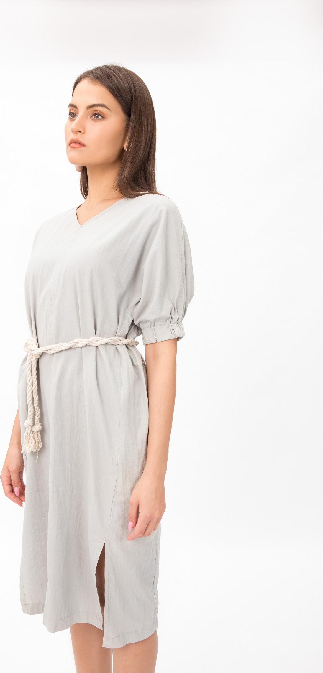 Đầm V-neck Oversize Dress