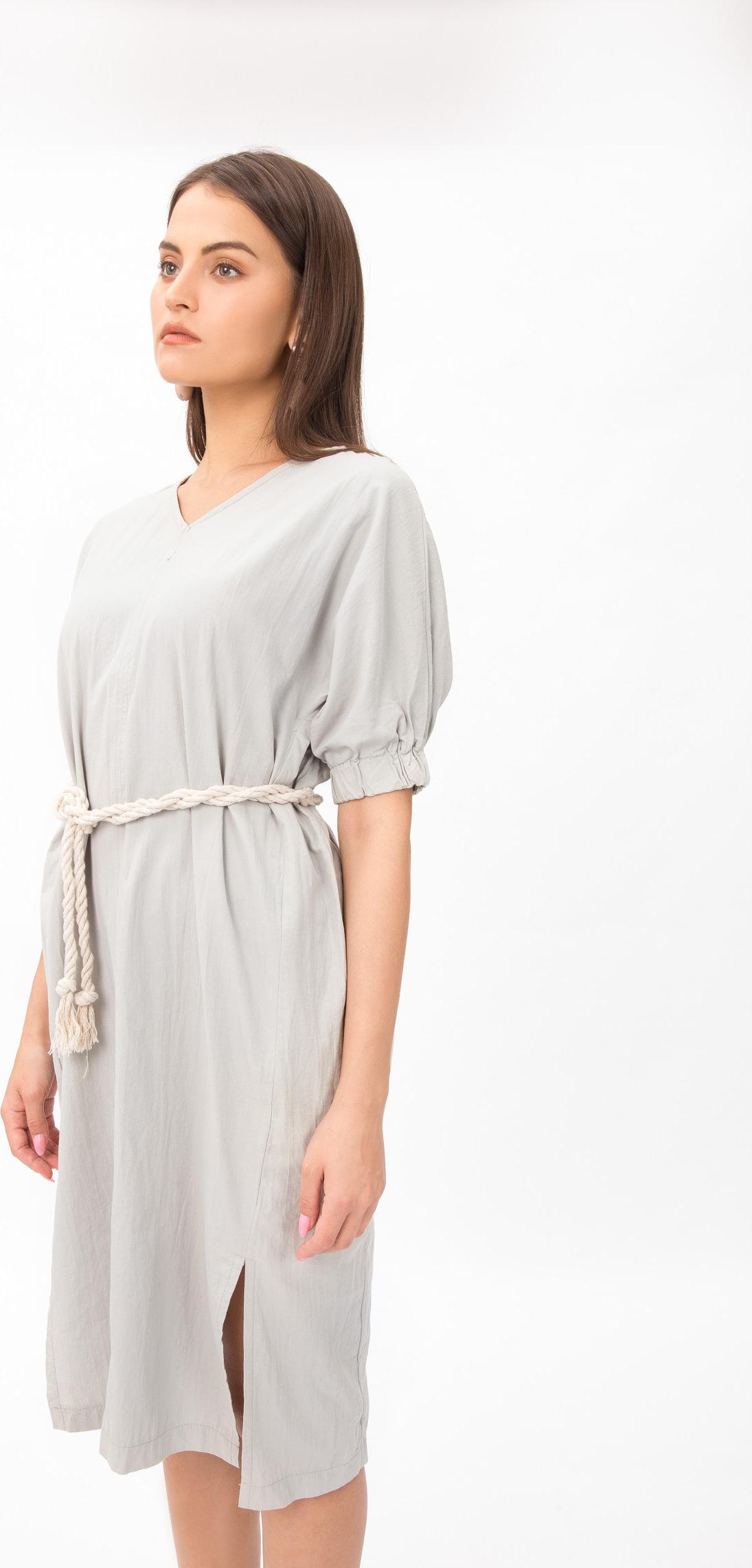 Đầm V-neck Oversize Dress