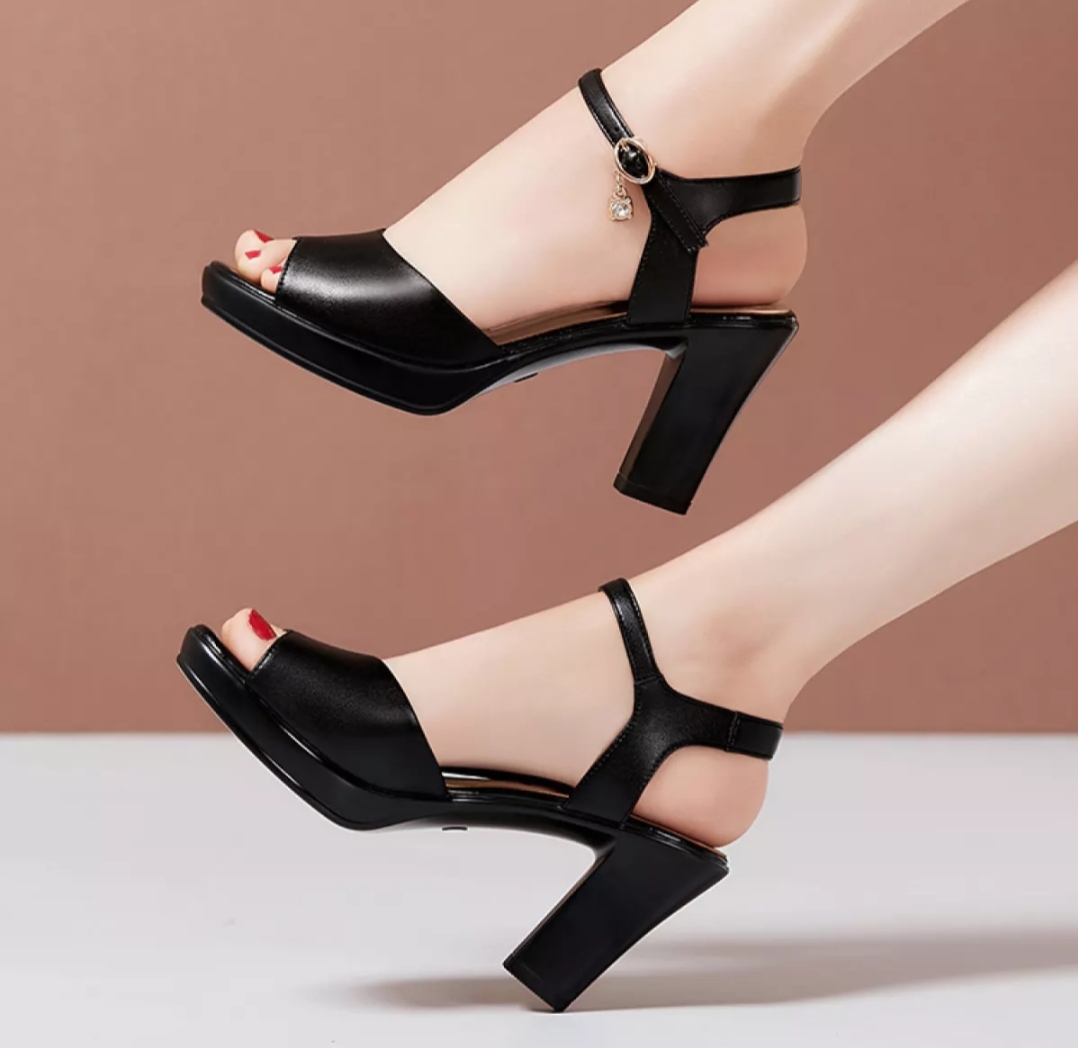 Giày sandal gót vuông bản -36 -Đen