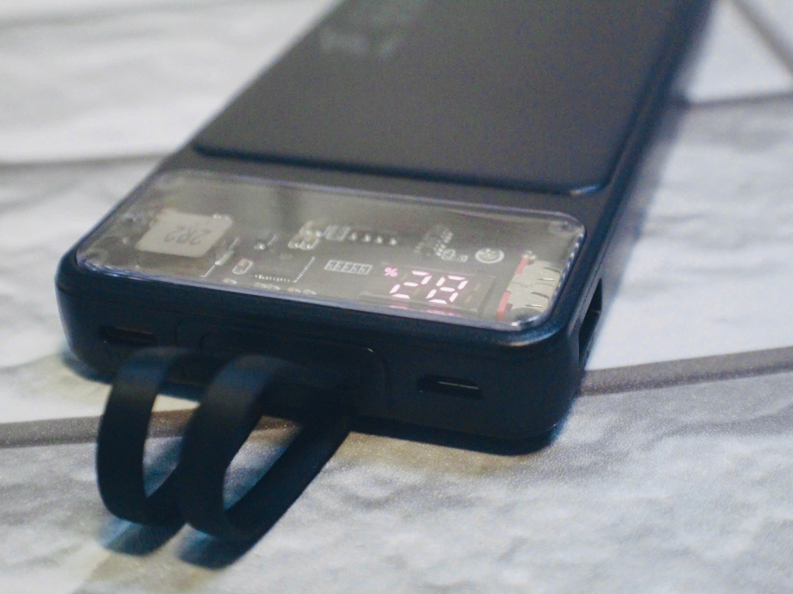 Pin Sạc Dự Phòng 10000mAh LINRUI LR015 Tích Hợp Cáp Sạc, Hỗ Trợ Sạc Nhanh - Hàng Chính Hãng