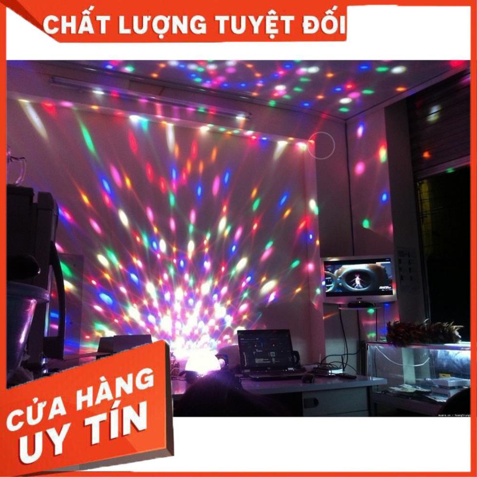 Đèn LED quả cầu cảm ứng xoay pha lê 7 màu nhấp nháy theo nhạc - Đèn vũ trường cảm ứng 7 màu cao cấp