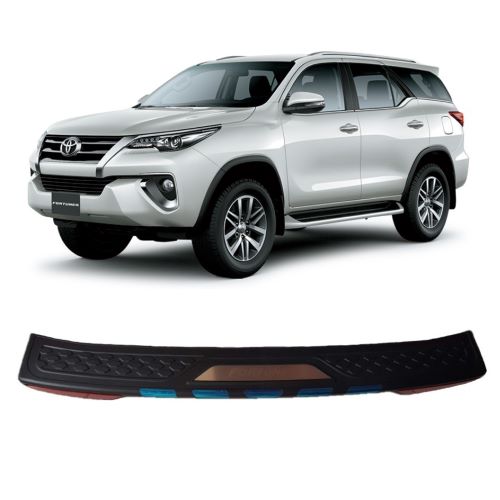 CHỐNG TRẦY CỐP SAU NHỰA ĐEN PHẢN QUANG CAO CẤP DÀNH CHO XE TOYOTA FORTUNER 2019