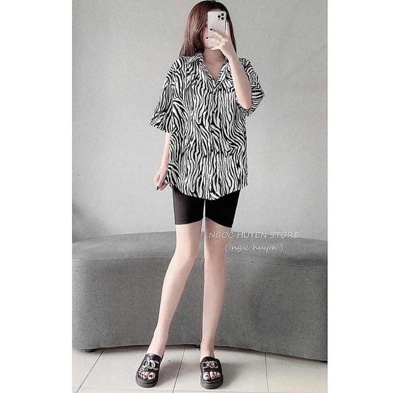 Áo sơ mi tay lỡ vằn - quần ngố ôm - carotshop - freesize dưới 57kg
