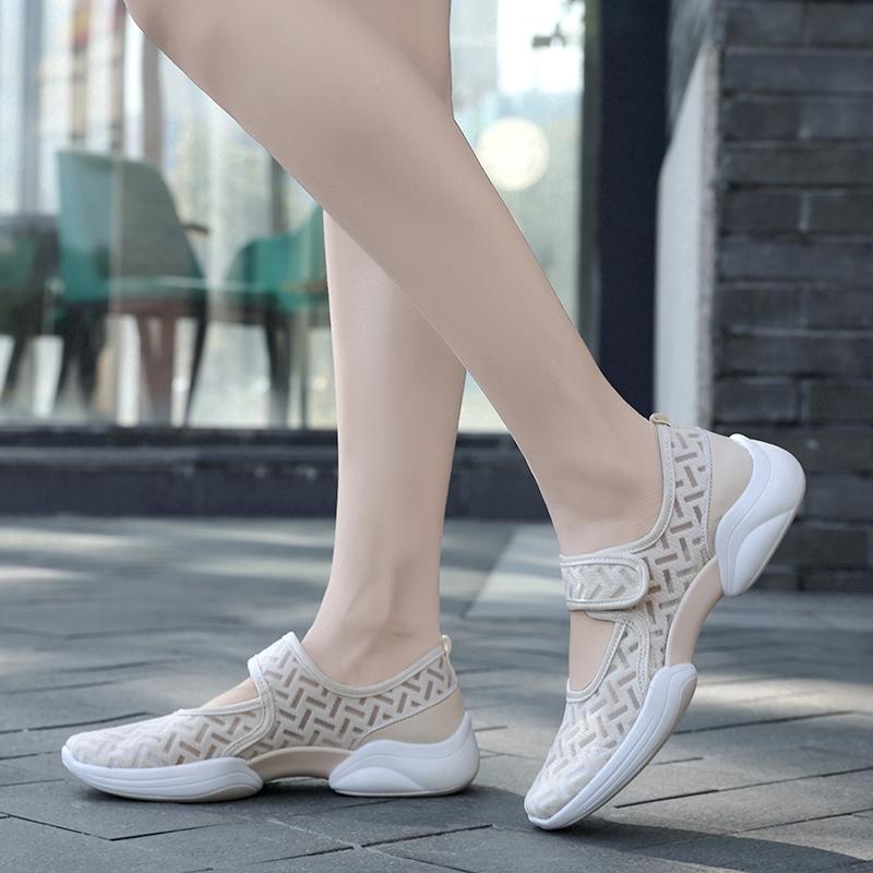 2020 Fashion women outdoor soft running sneakers casual sport shoes