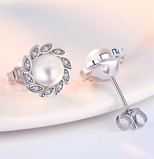 Bông tai ngọc nụ viền đá zricon BHBT250