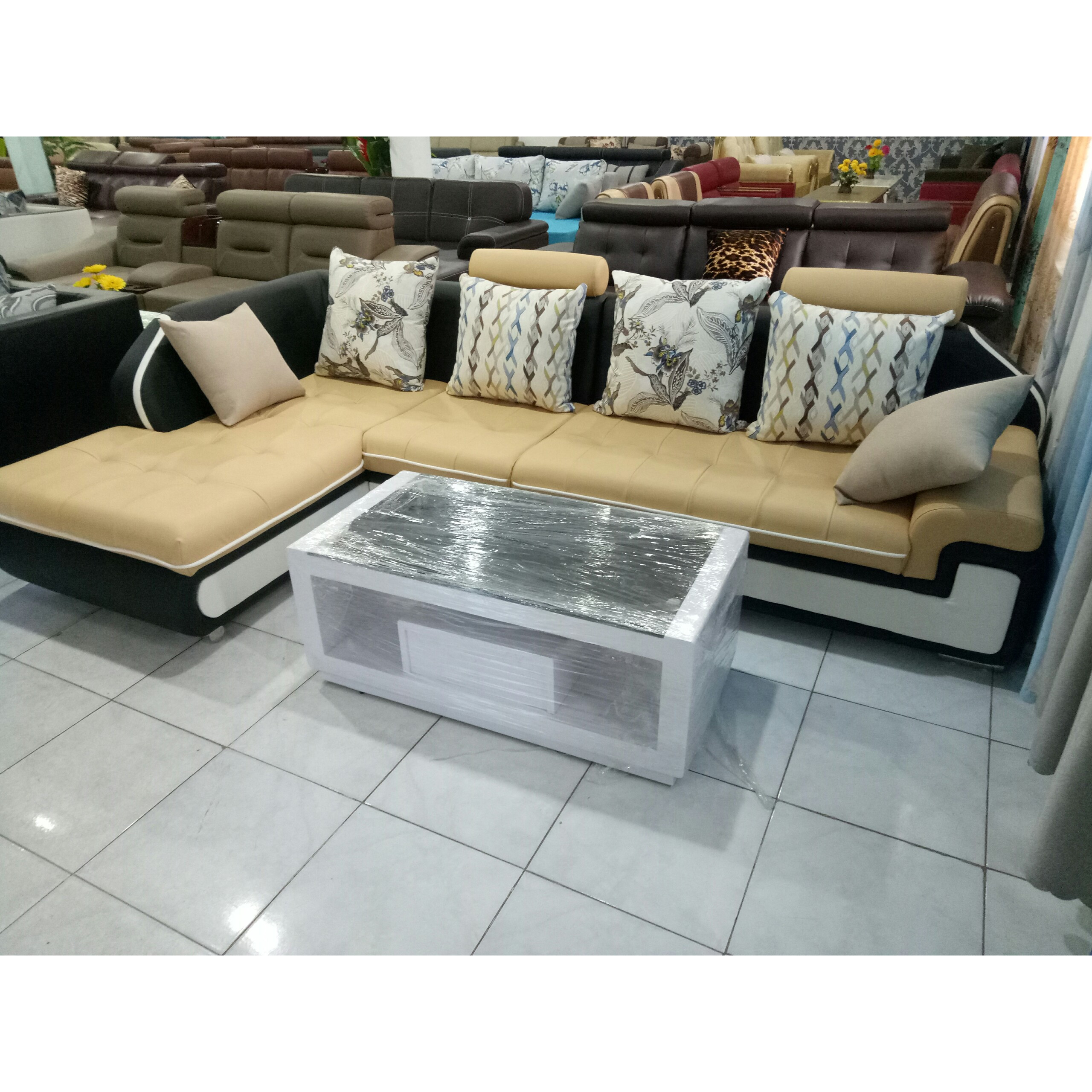 Sofa Phòng khách sang trọng, tiện lợi - DP16