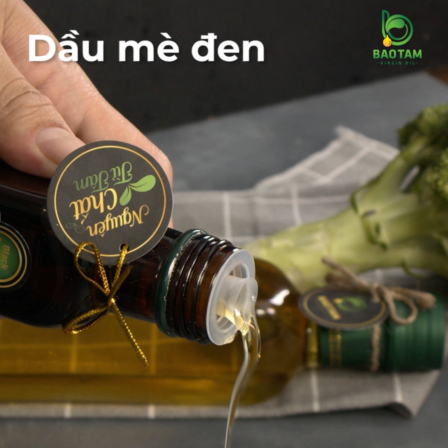 Dầu Mè Đen Nguyên Chất Bảo Tâm – Sản xuất từ Hạt Mè Đen Thuần Chủng Tự nhiên, Cao cấp - Nấu Canh, Trộn Salad, Cho bé Ăn Dặm - Hàng Chính Hãng – 1 L