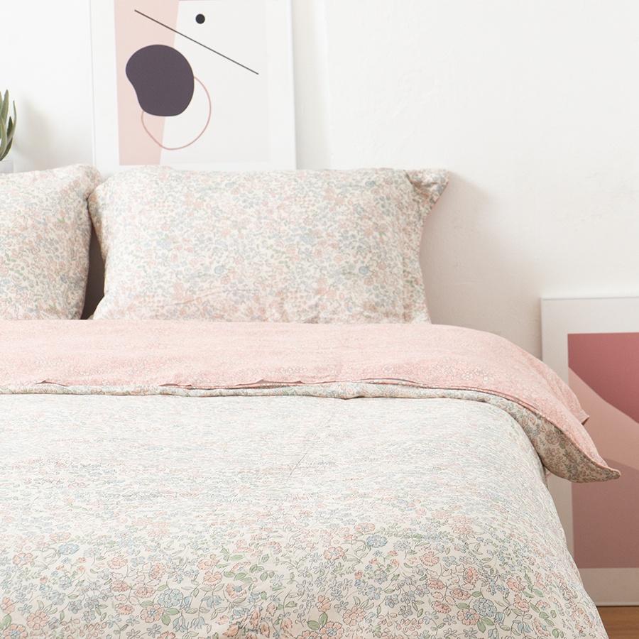 Chăn bốn mùa Eveon cao cấp họa tiết hoa nhí 200x220cm (bộ sưu tập Sắc Hoa)
