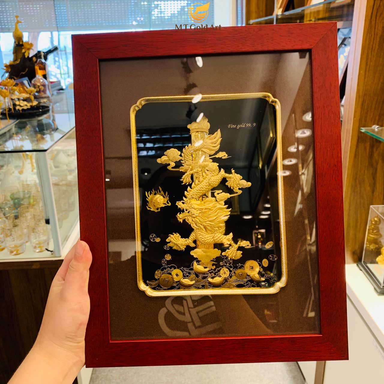 Tranh Rồng phong thủy vờn ngọc dát vàng (27x34cm) MT Gold Art- Hàng chính hãng, trang trí nhà cửa, phòng làm việc, quà tặng sếp, đối tác, khách hàng, tân gia, khai trương