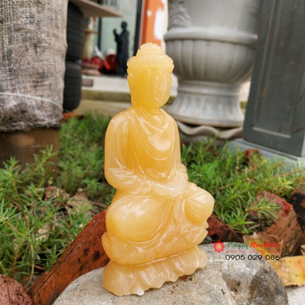 Tượng Phật Thích Ca đá ngọc hoàng long 15cm - đá Non Nước