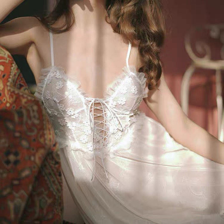Váy Ngủ Ren Nữ Tính