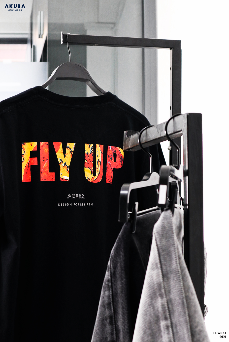 Áo thun nam đen tay ngắn AKUBA form oversize, vải 100% cotton, họa tiết in gel không rách, không co rút 01JW023