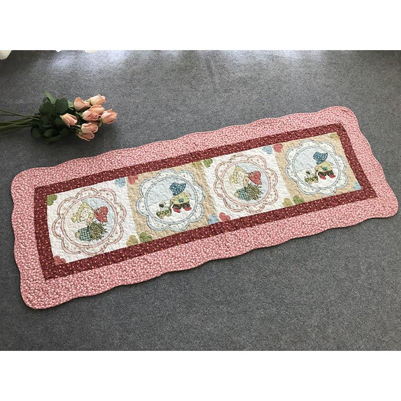 Thảm dài Cô bé và cún con