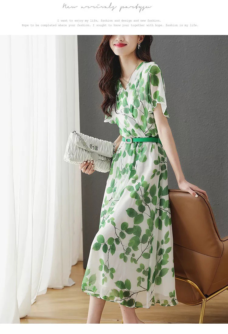 Đầm voal tơ dệt hoa tiết xinh