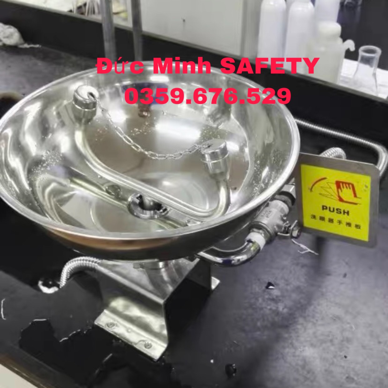 Bồn rửa mắt khẩn cấp găn tường inox 304